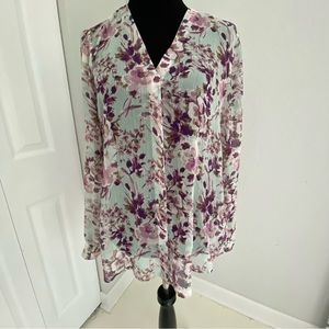 Kut from the Kloth M sheer floral blouse long roll tab sleeve button up
